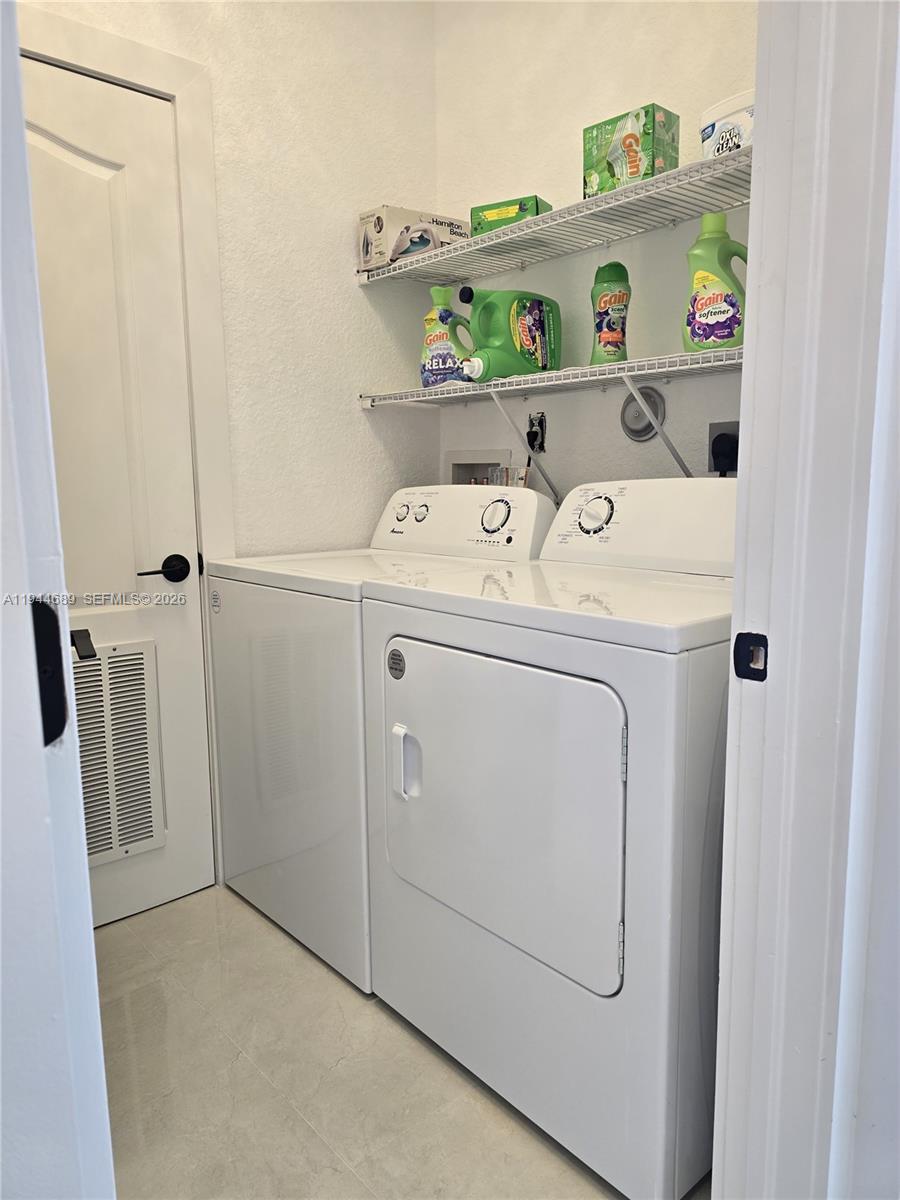 EFM ESTATES SECTIONS TWO - Residential