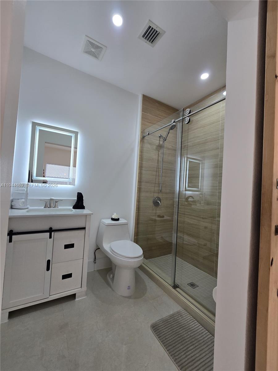 EFM ESTATES SECTIONS TWO - Residential