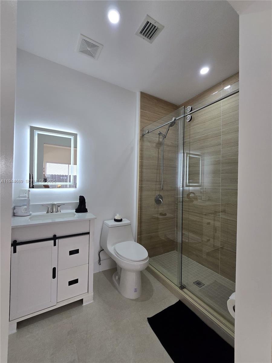 EFM ESTATES SECTIONS TWO - Residential