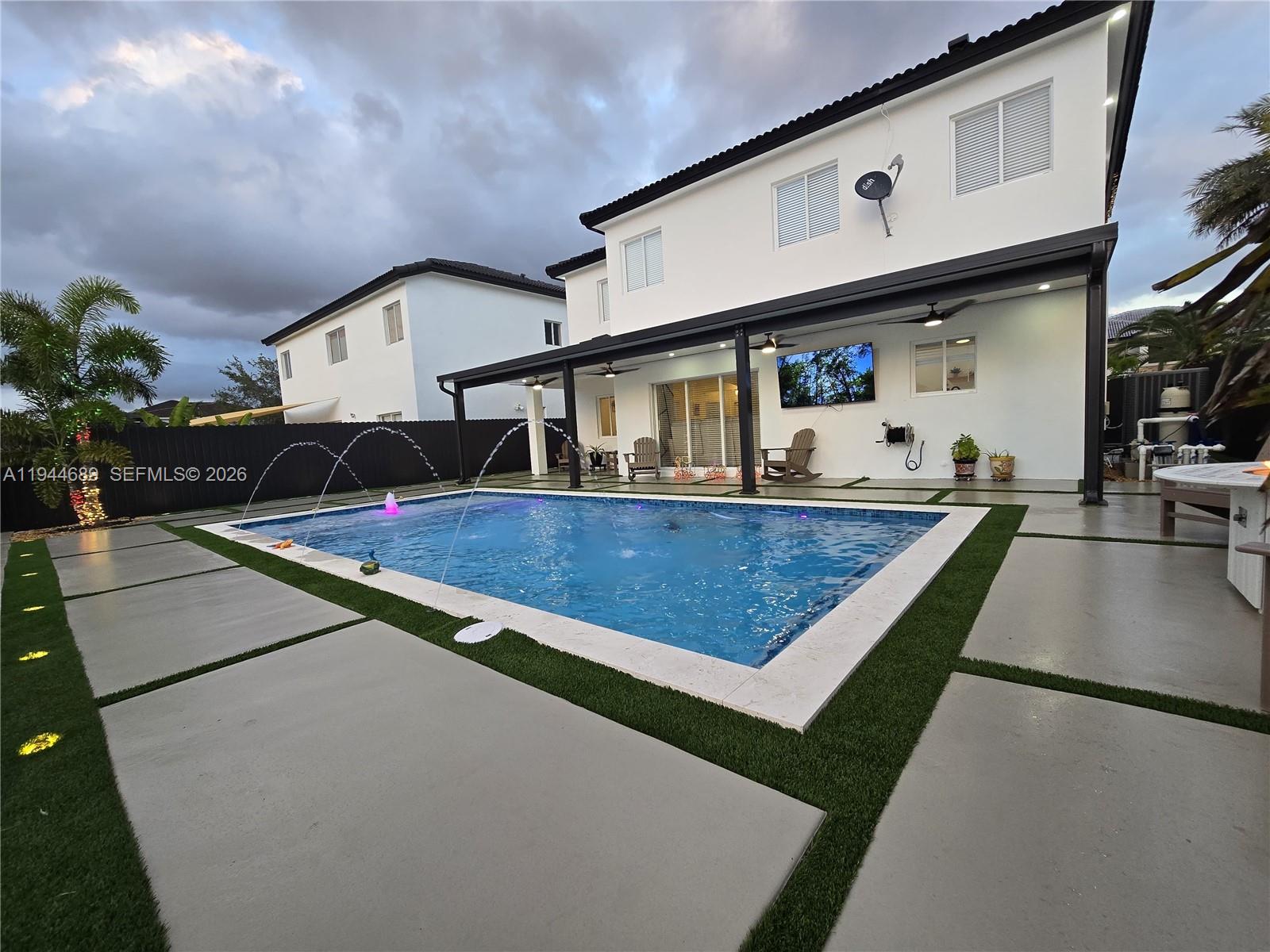 EFM ESTATES SECTIONS TWO - Residential