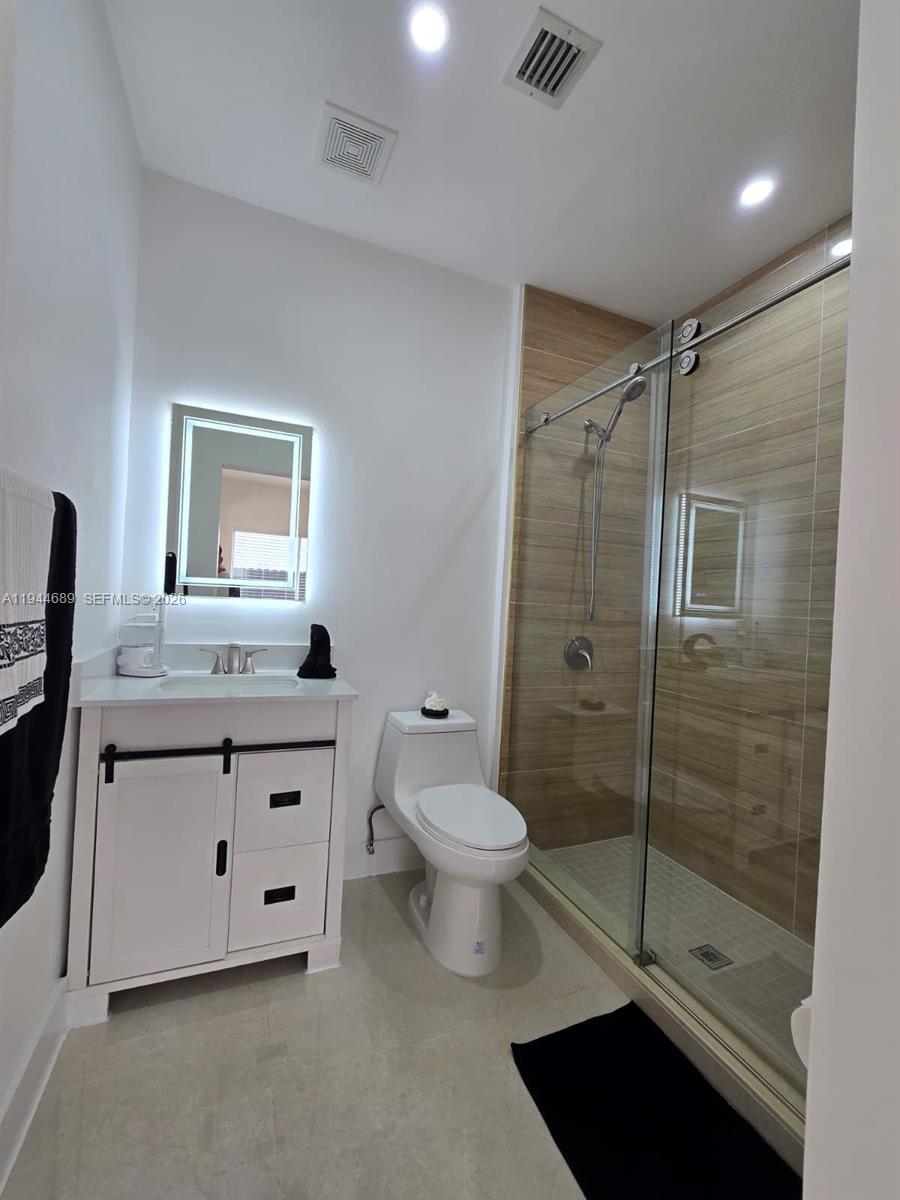 EFM ESTATES SECTIONS TWO - Residential