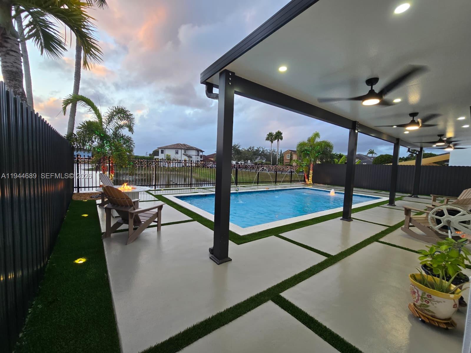 EFM ESTATES SECTIONS TWO - Residential