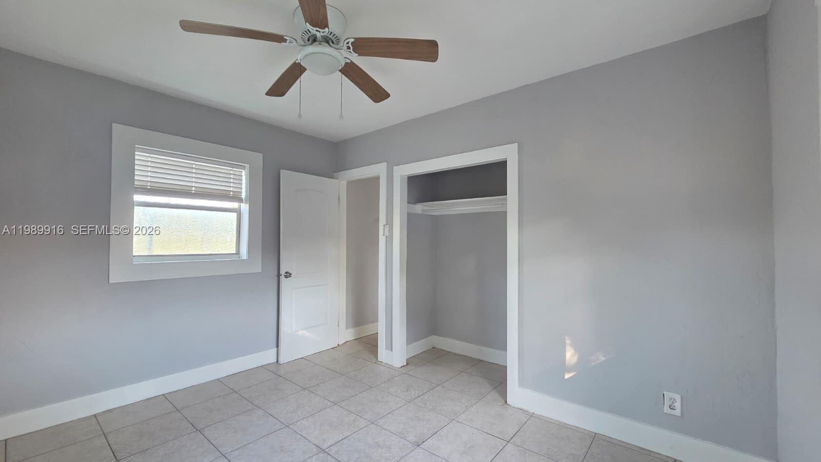 LINCOLN PARK CORR PLAT - Residential Lease