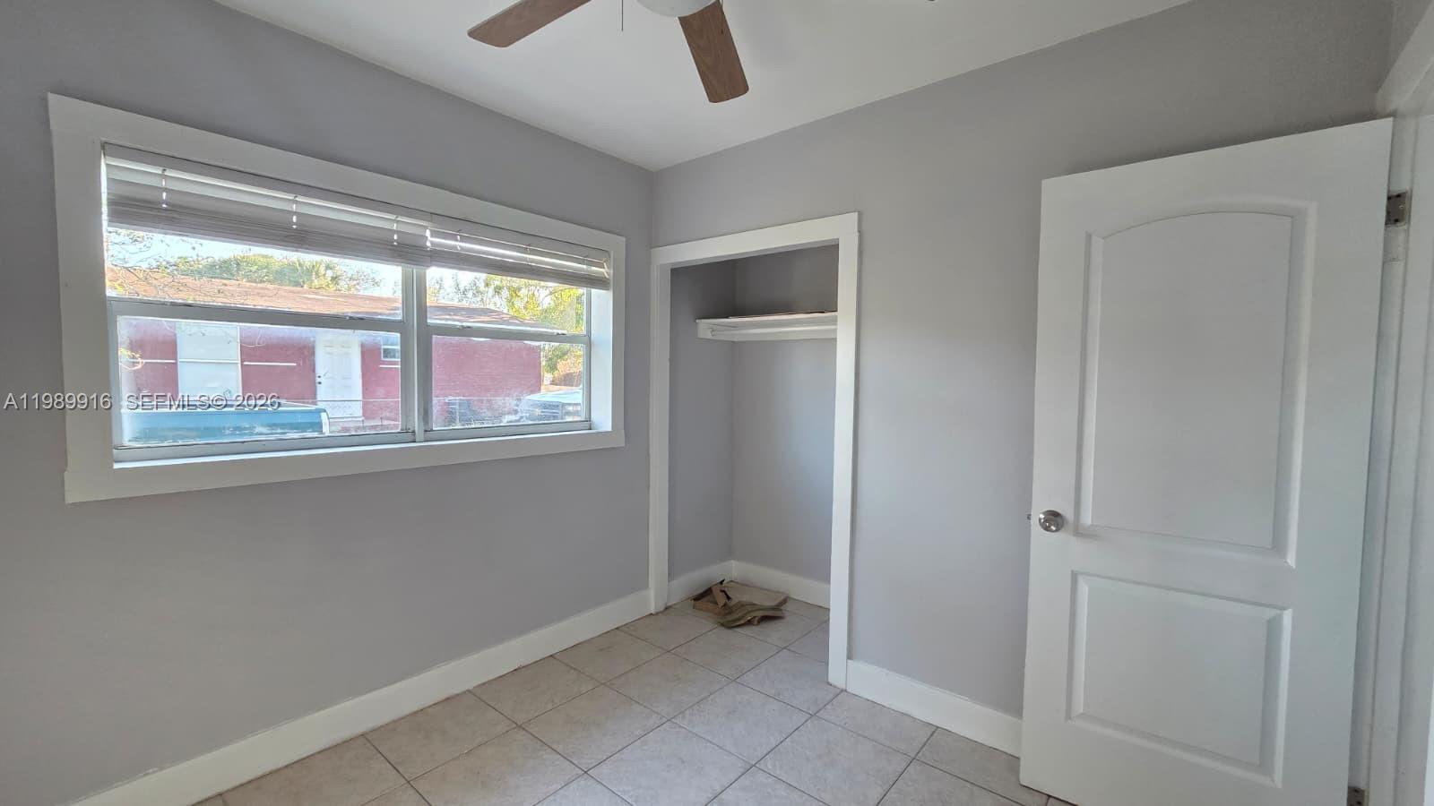 LINCOLN PARK CORR PLAT - Residential Lease