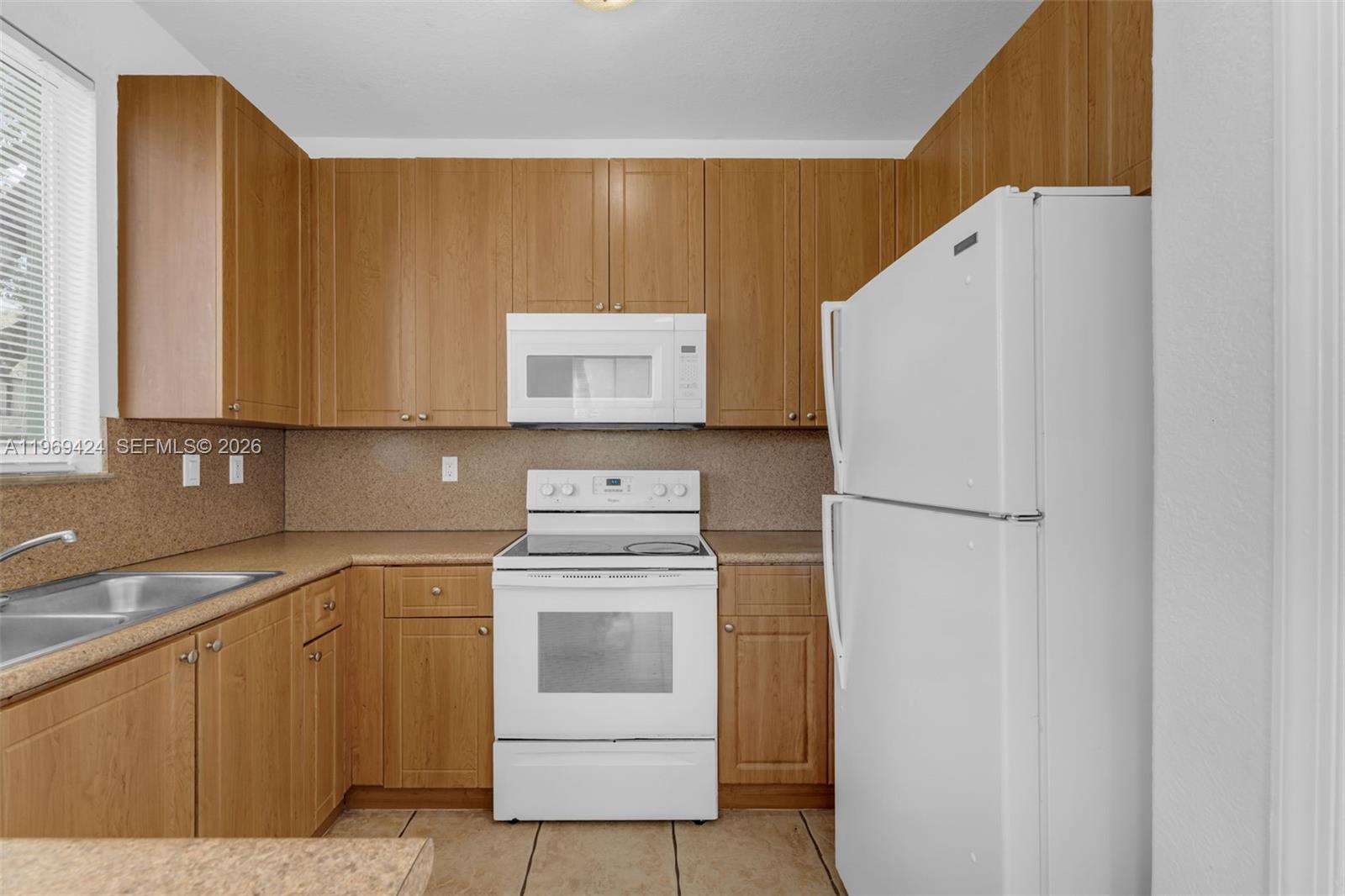 SHOMA TOWNHOMES AT KEYSCO - Residential