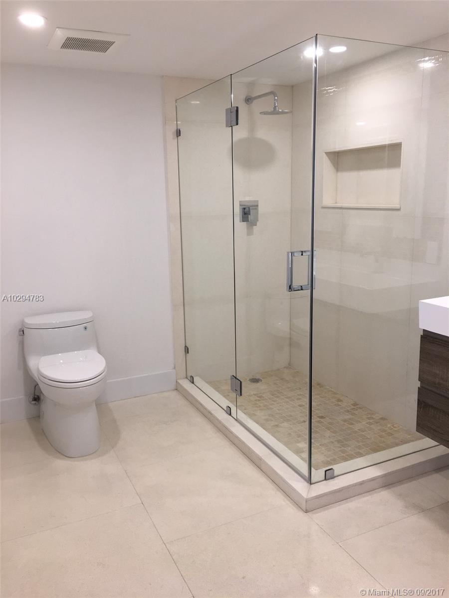 CASA DEL MAR CONDO - Residential Lease