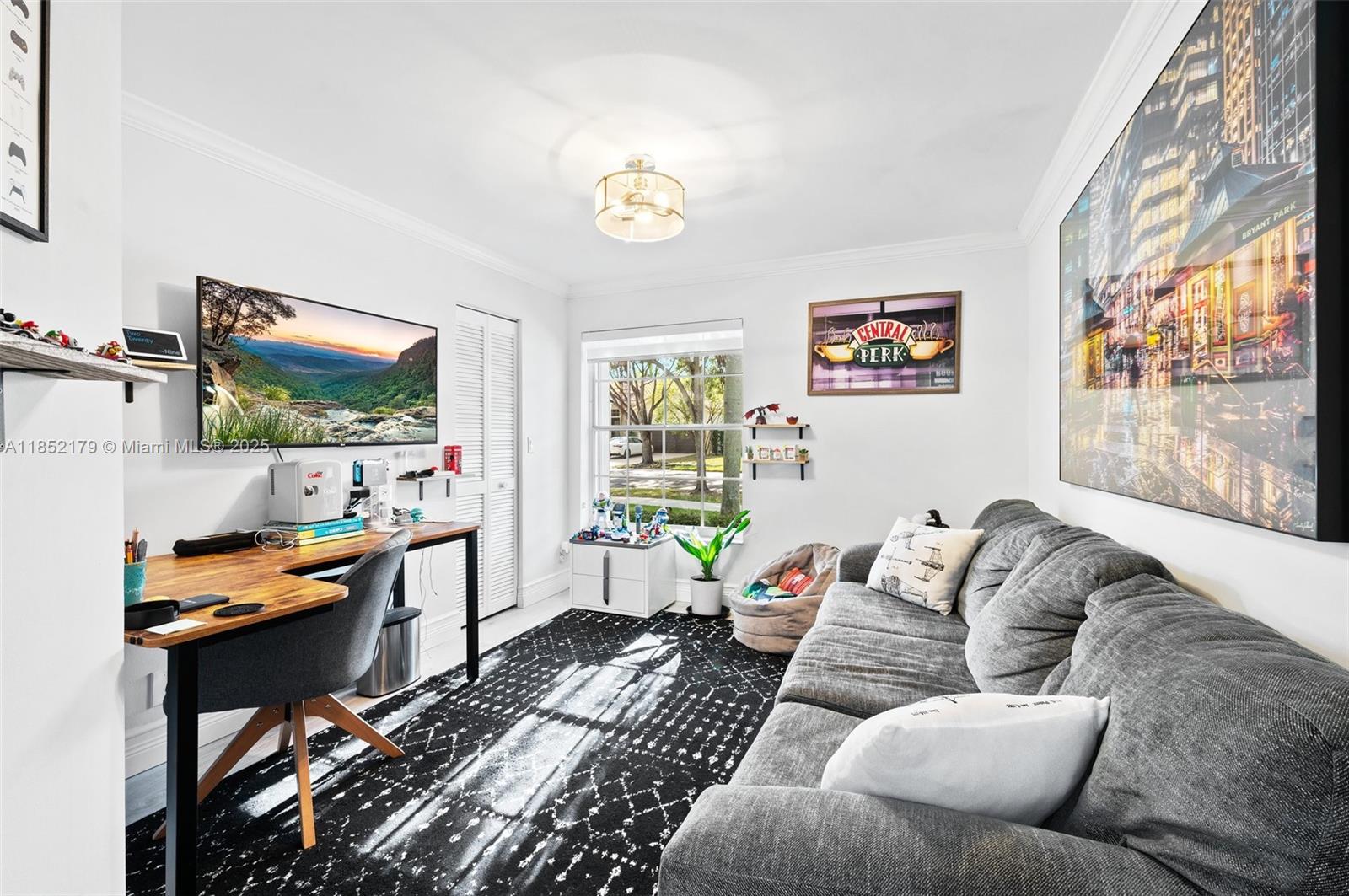 ORCHID ISLAND - Residential