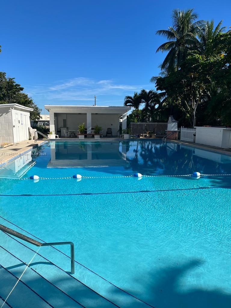 RIVERVIEW VILLAGE CONDO - Residential