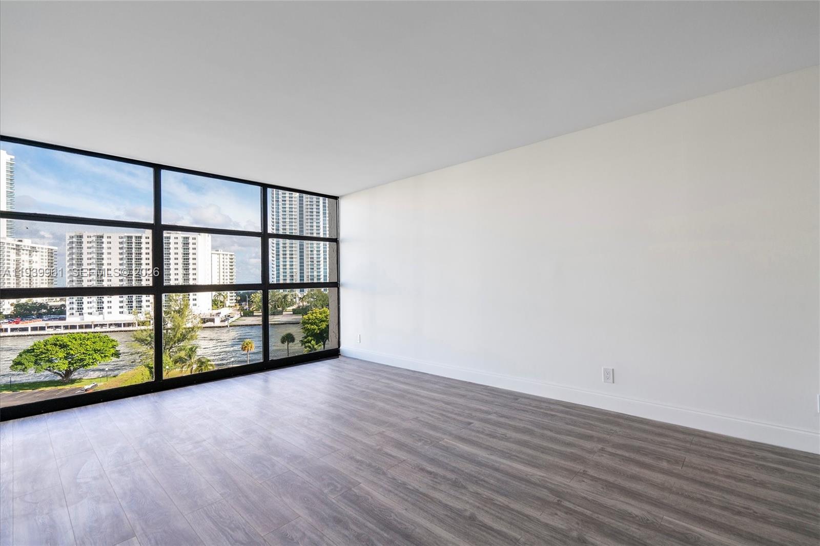 TOWERS OF OCEANVIEW SOUTH - Residential