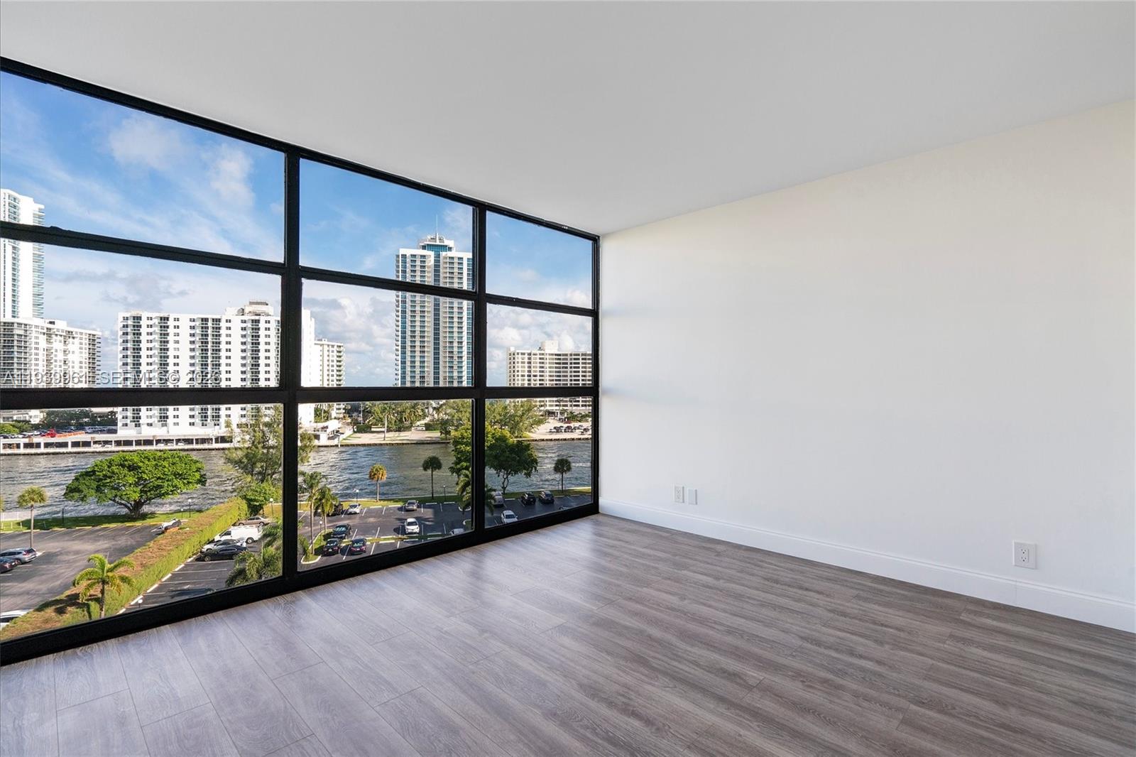 TOWERS OF OCEANVIEW SOUTH - Residential