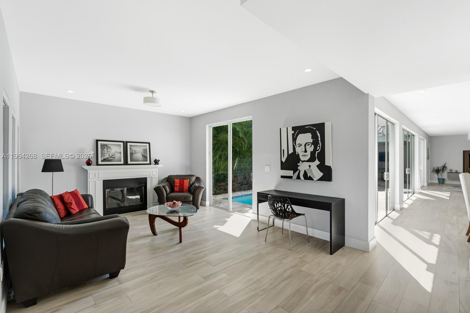 TAMIAMI PLACE PLAN 2 - Residential