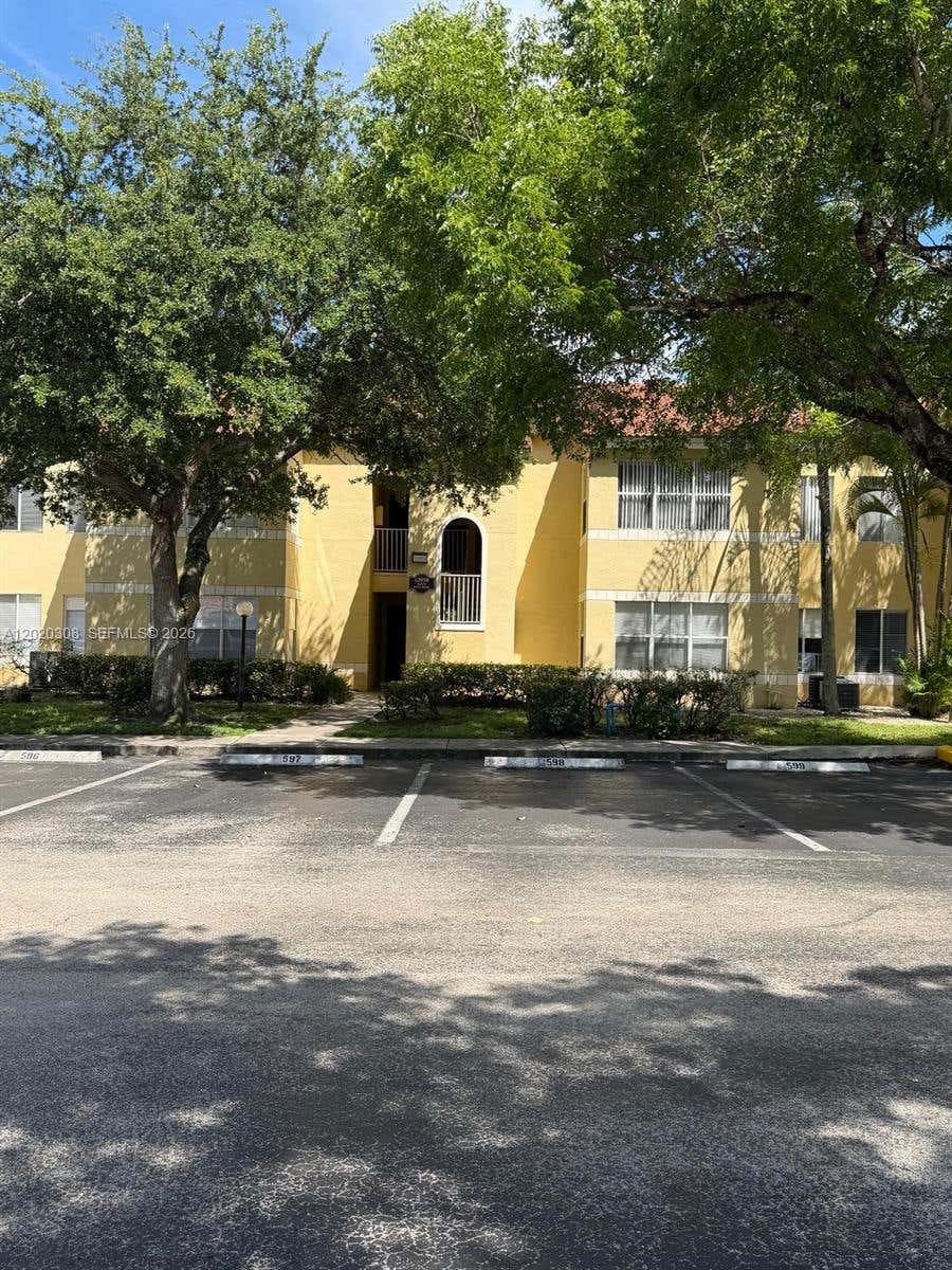 Photo of 12950 Vista Isles Dr #421, Sunrise, FL 33325 (MLS # A12020308)