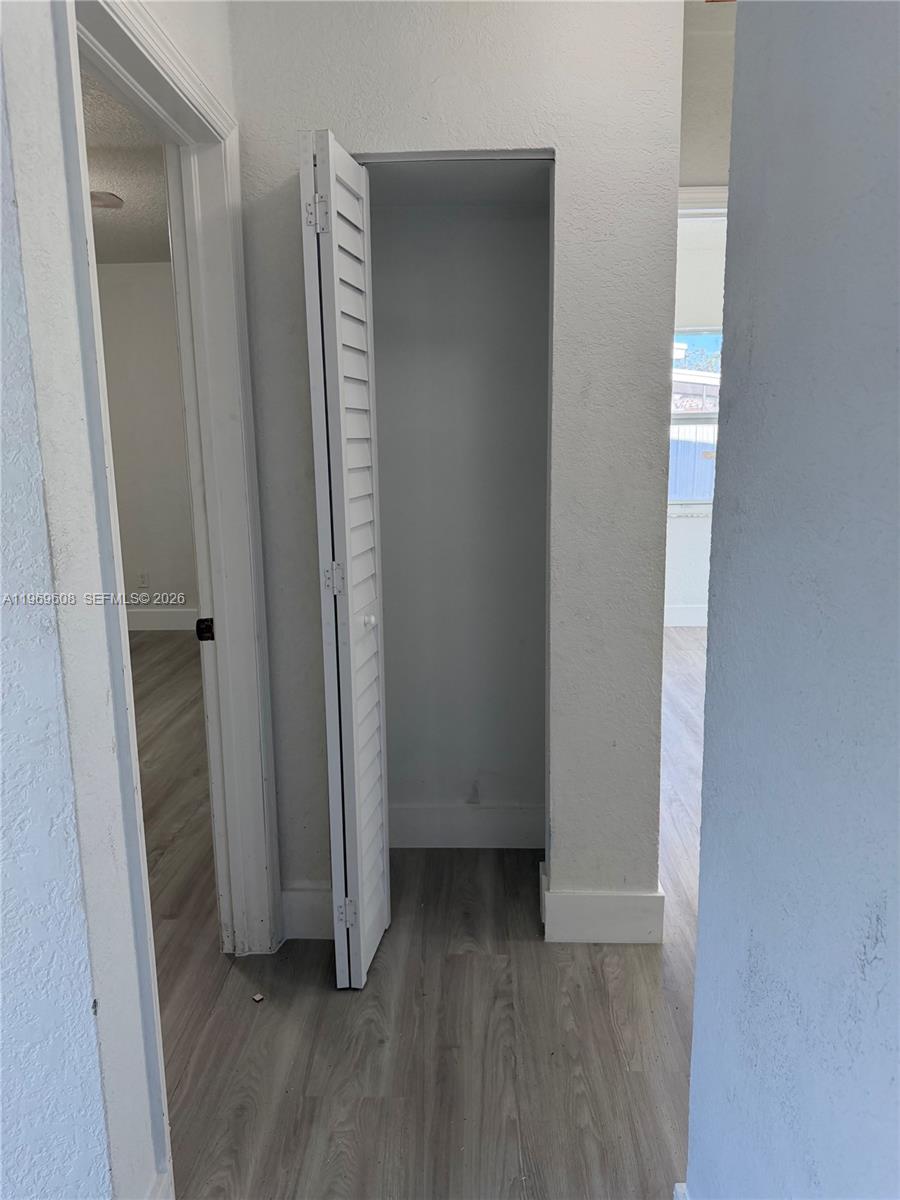 CUTLER RIDGE SEC 4 - Residential Lease