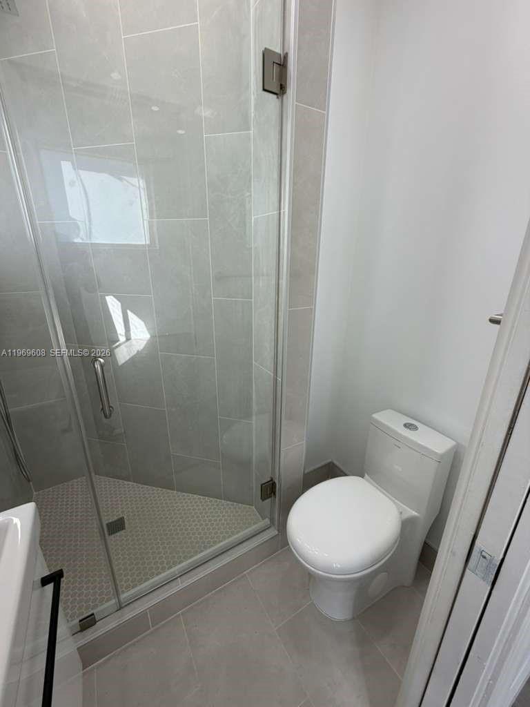 CUTLER RIDGE SEC 4 - Residential Lease