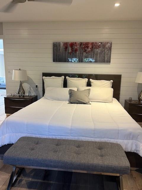 HILLSBORO SHORES SEC - Residential