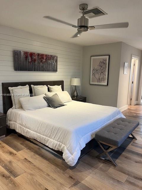 HILLSBORO SHORES SEC - Residential