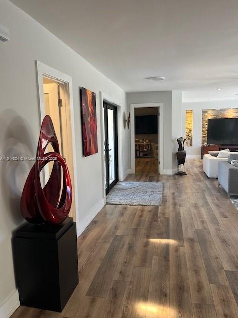 HILLSBORO SHORES SEC - Residential