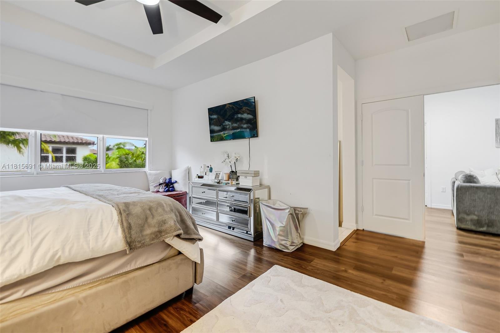 VENETIAN PARC - Residential