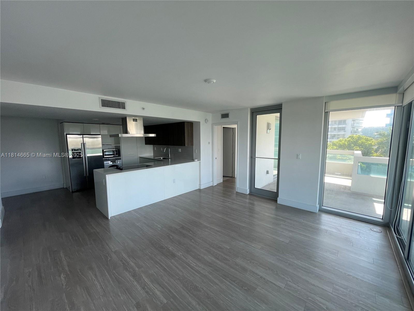 1025 92nd St 607