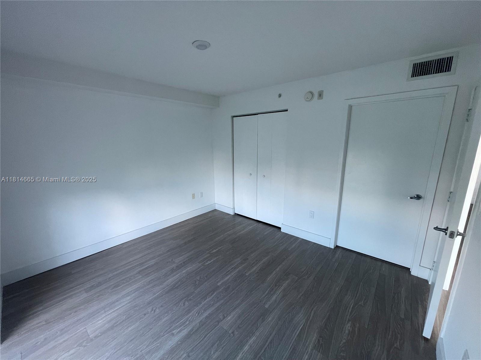 BAY HARBOR CLUB CONDO - Residential