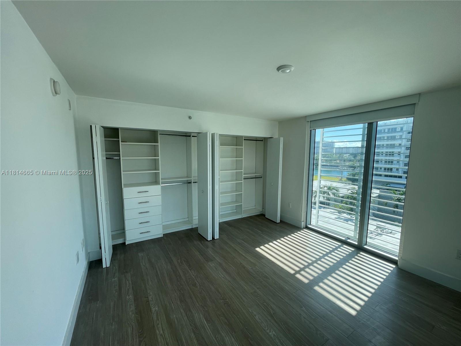 BAY HARBOR CLUB CONDO - Residential