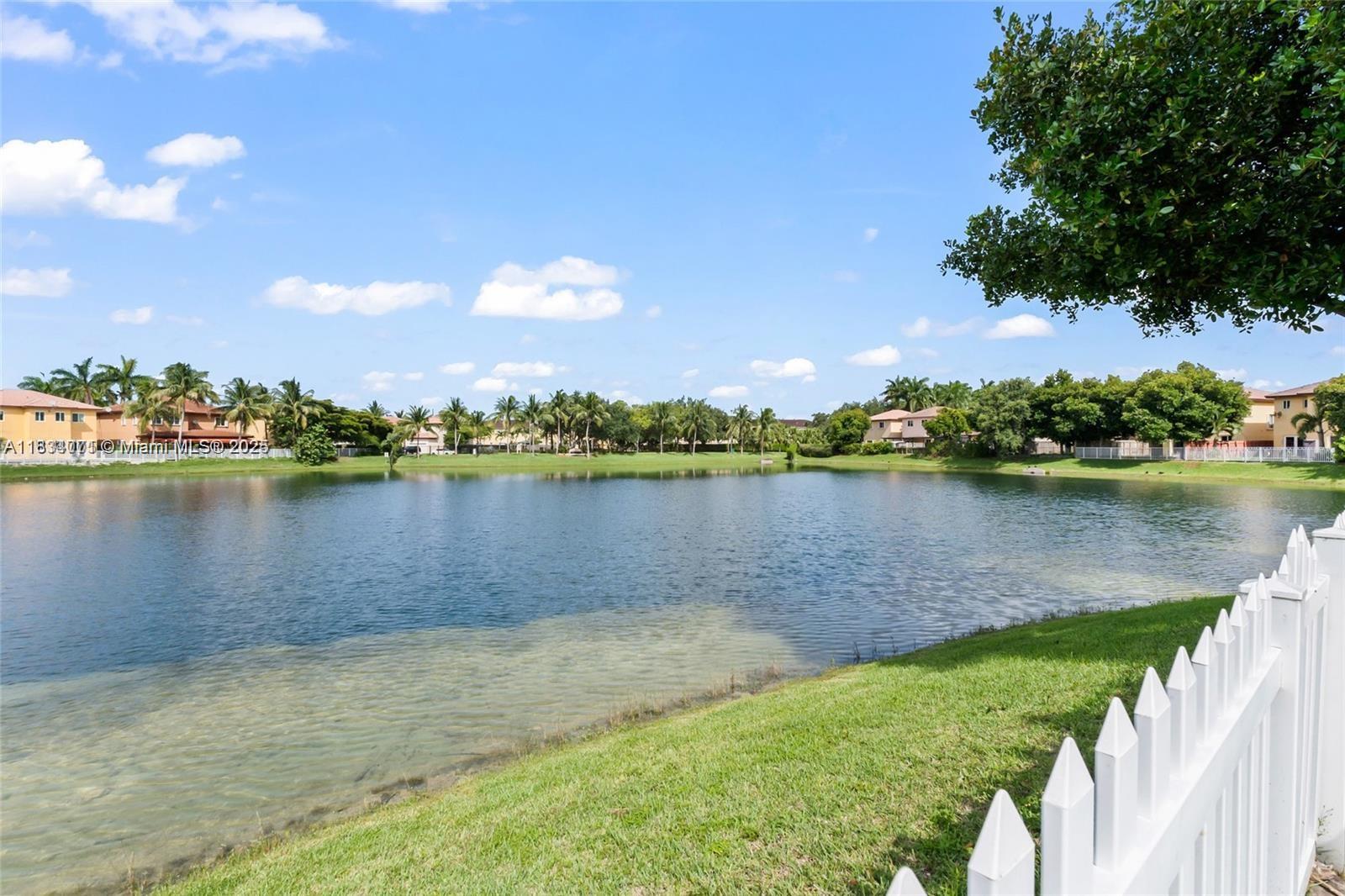 MEGHANS PLACE - Residential