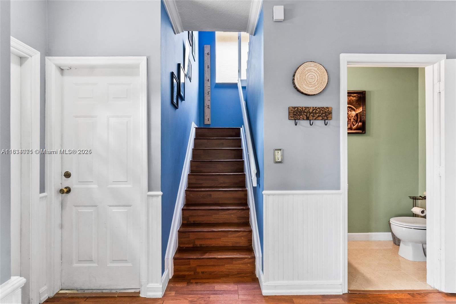 MEGHANS PLACE - Residential