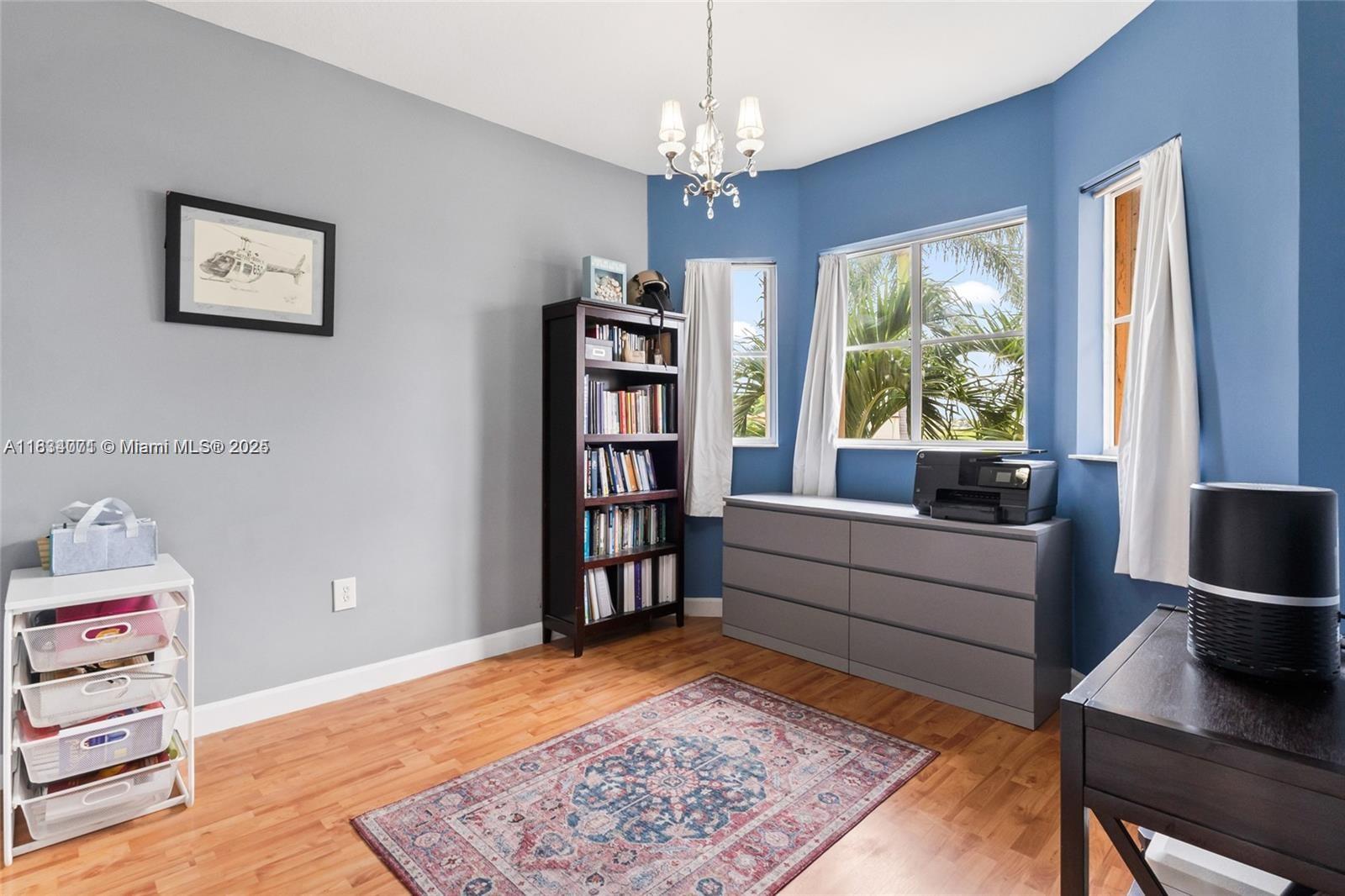 MEGHANS PLACE - Residential