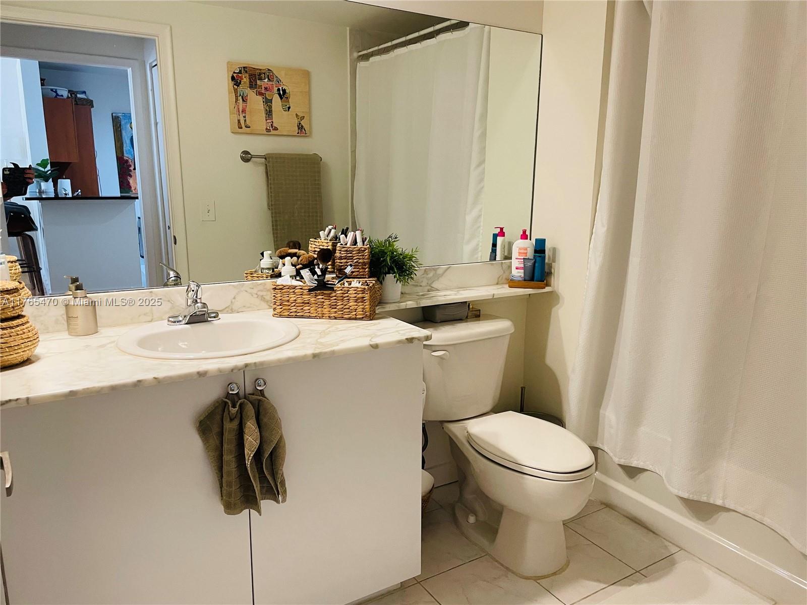 VENTURE AT AVENTURA WEST - Residential