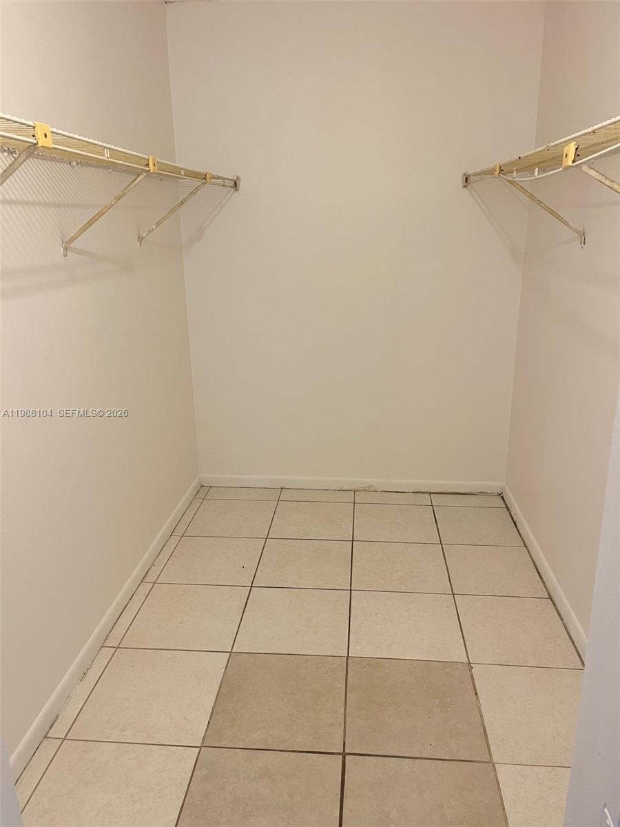 HIDDEN FOREST CONDO - Residential Lease