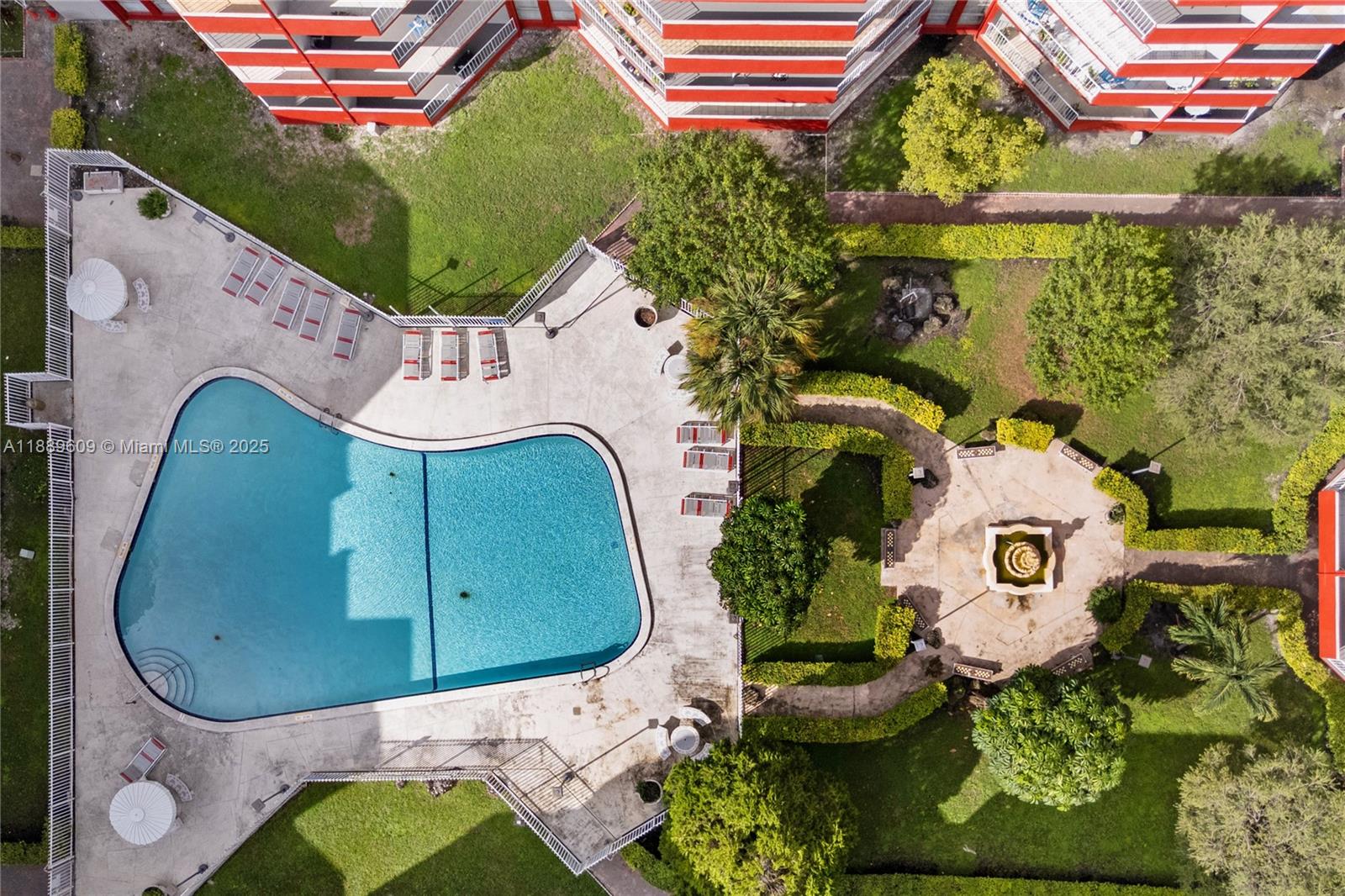 CASA DEL SOL CONDO - Residential