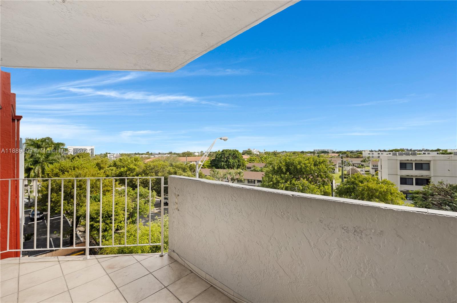 CASA DEL SOL CONDO - Residential