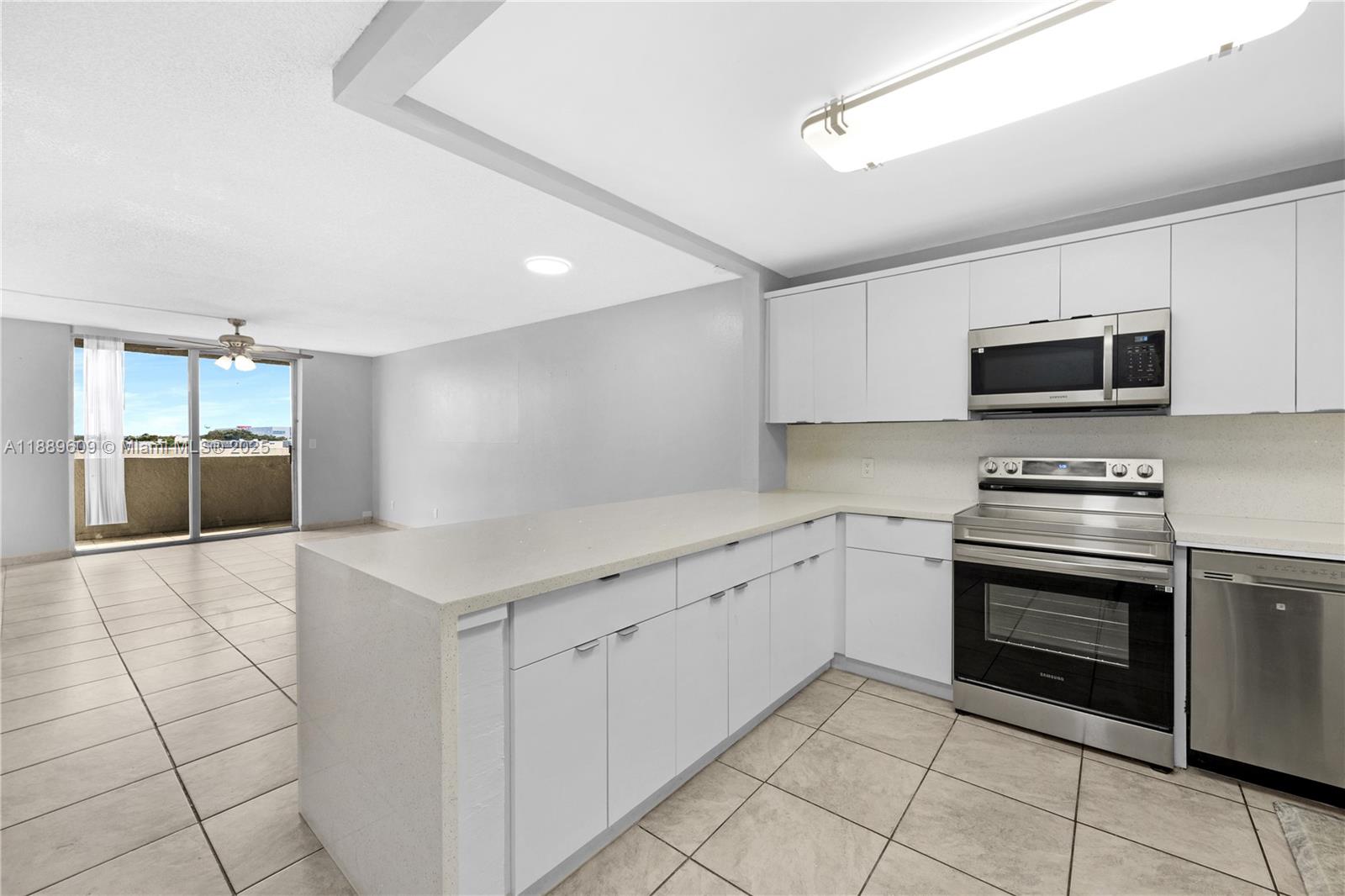 CASA DEL SOL CONDO - Residential