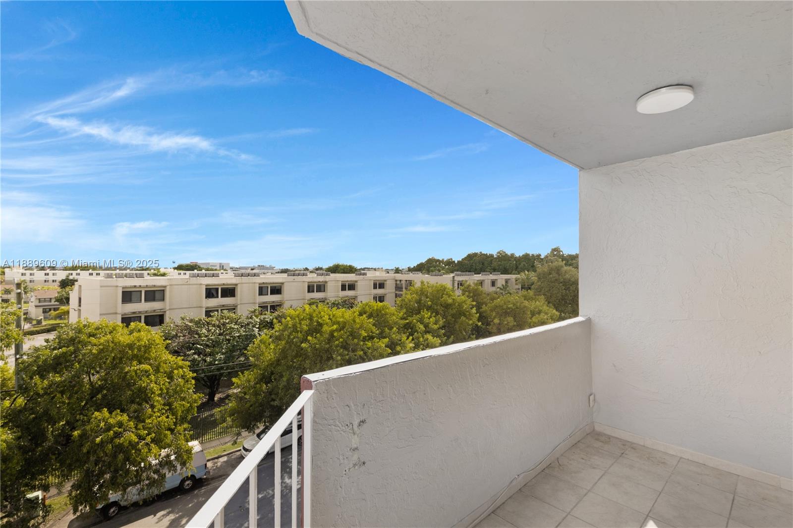 CASA DEL SOL CONDO - Residential