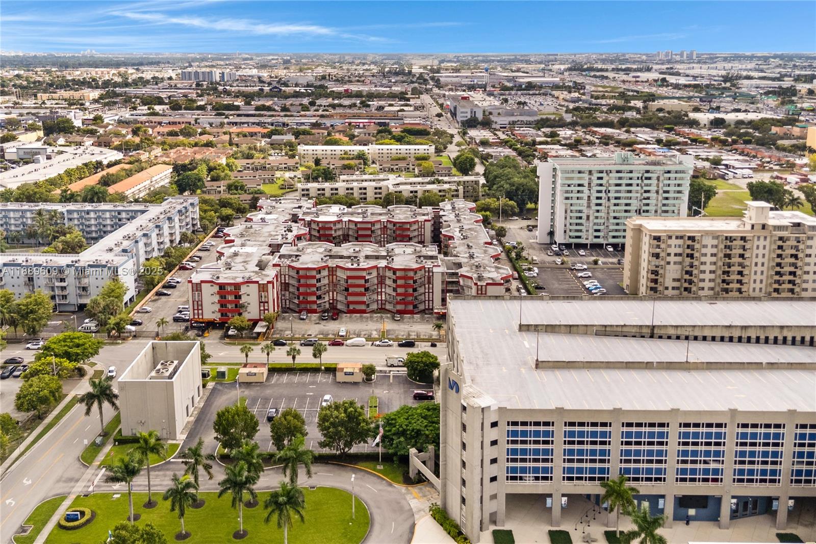 CASA DEL SOL CONDO - Residential