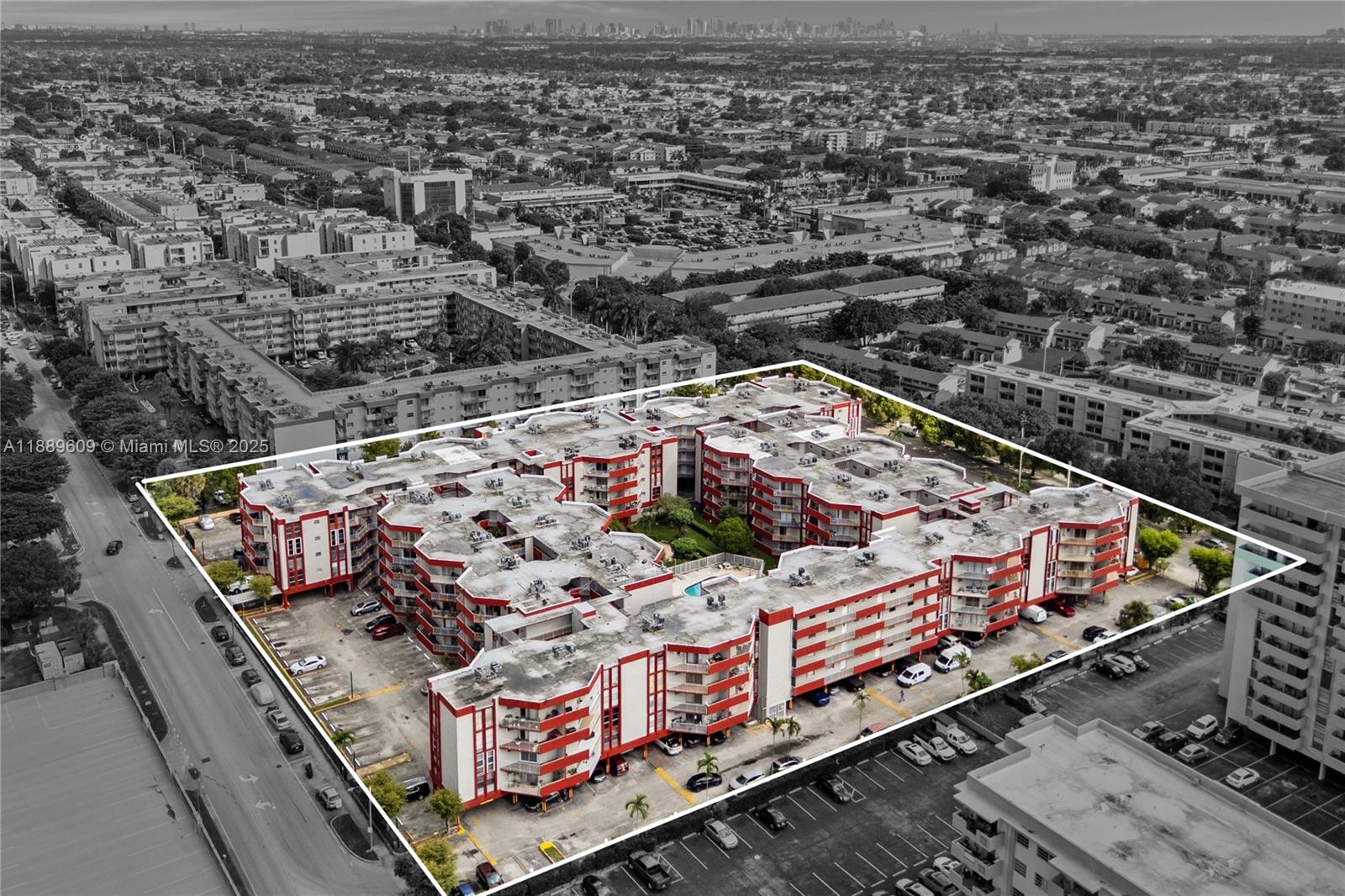 CASA DEL SOL CONDO - Residential