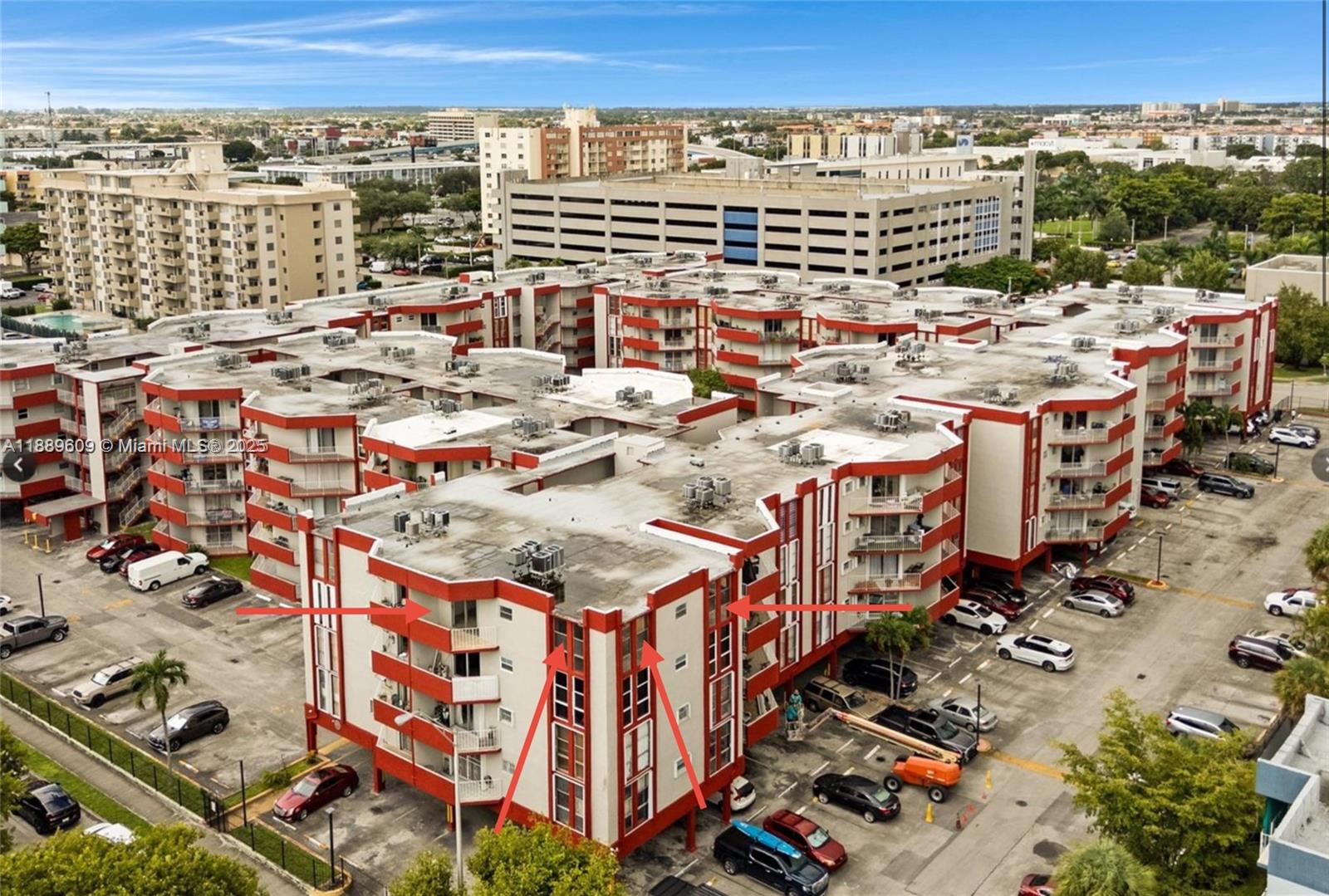 CASA DEL SOL CONDO - Residential