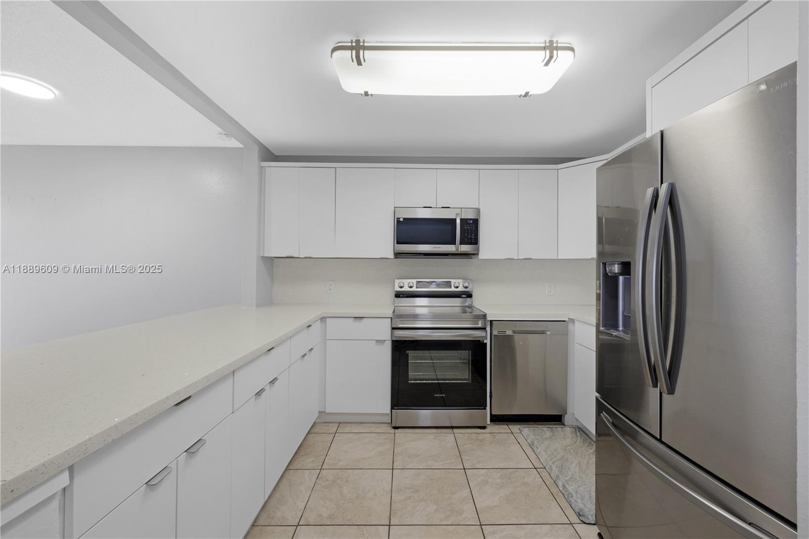 CASA DEL SOL CONDO - Residential