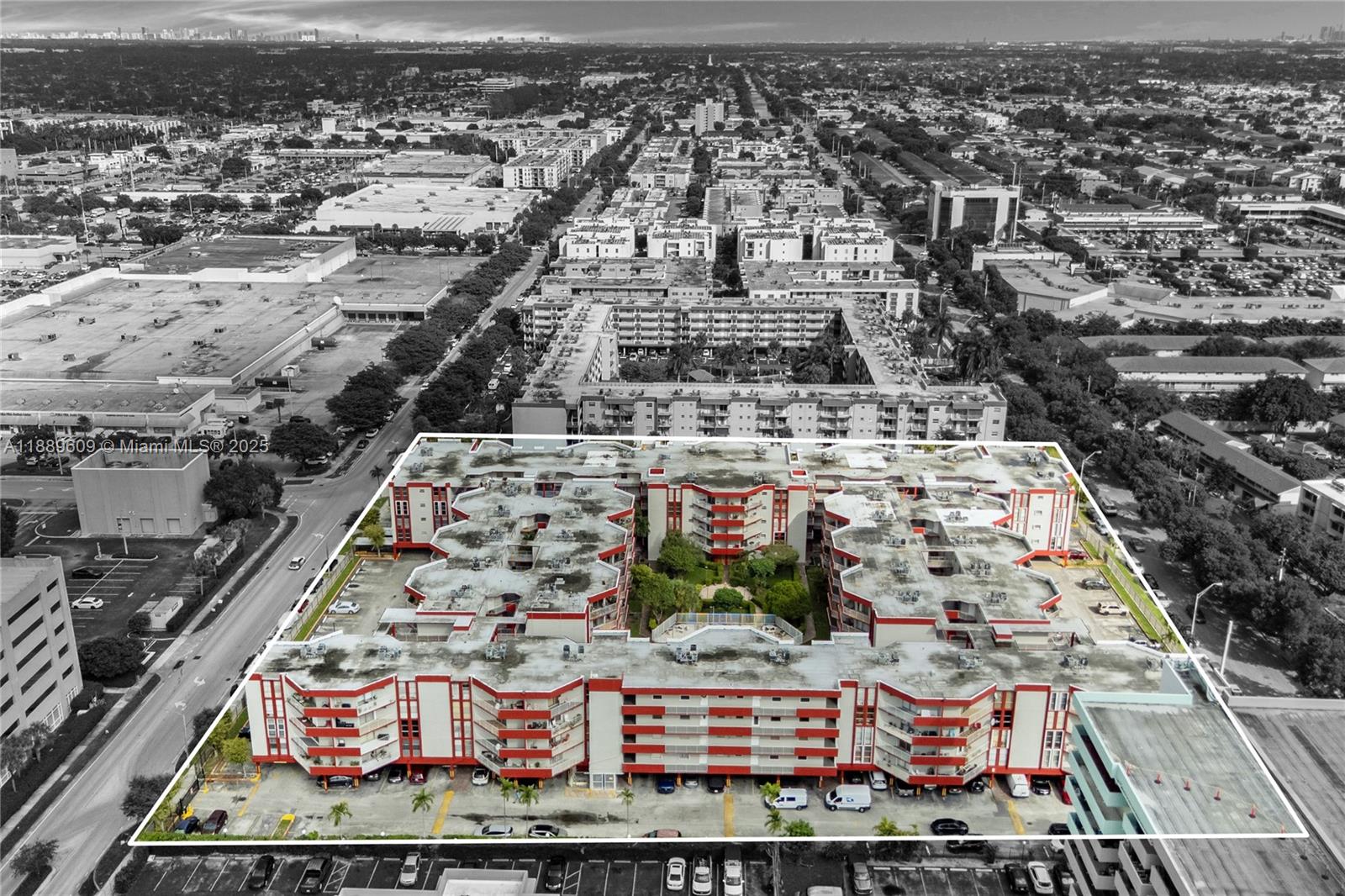 CASA DEL SOL CONDO - Residential