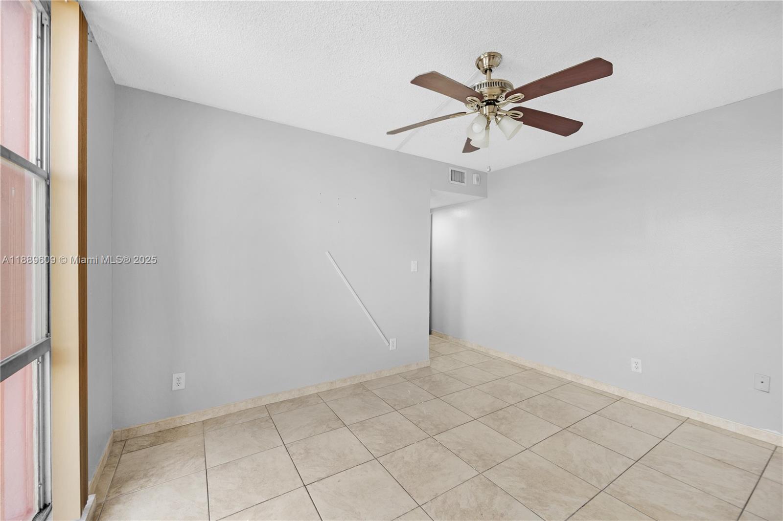 CASA DEL SOL CONDO - Residential