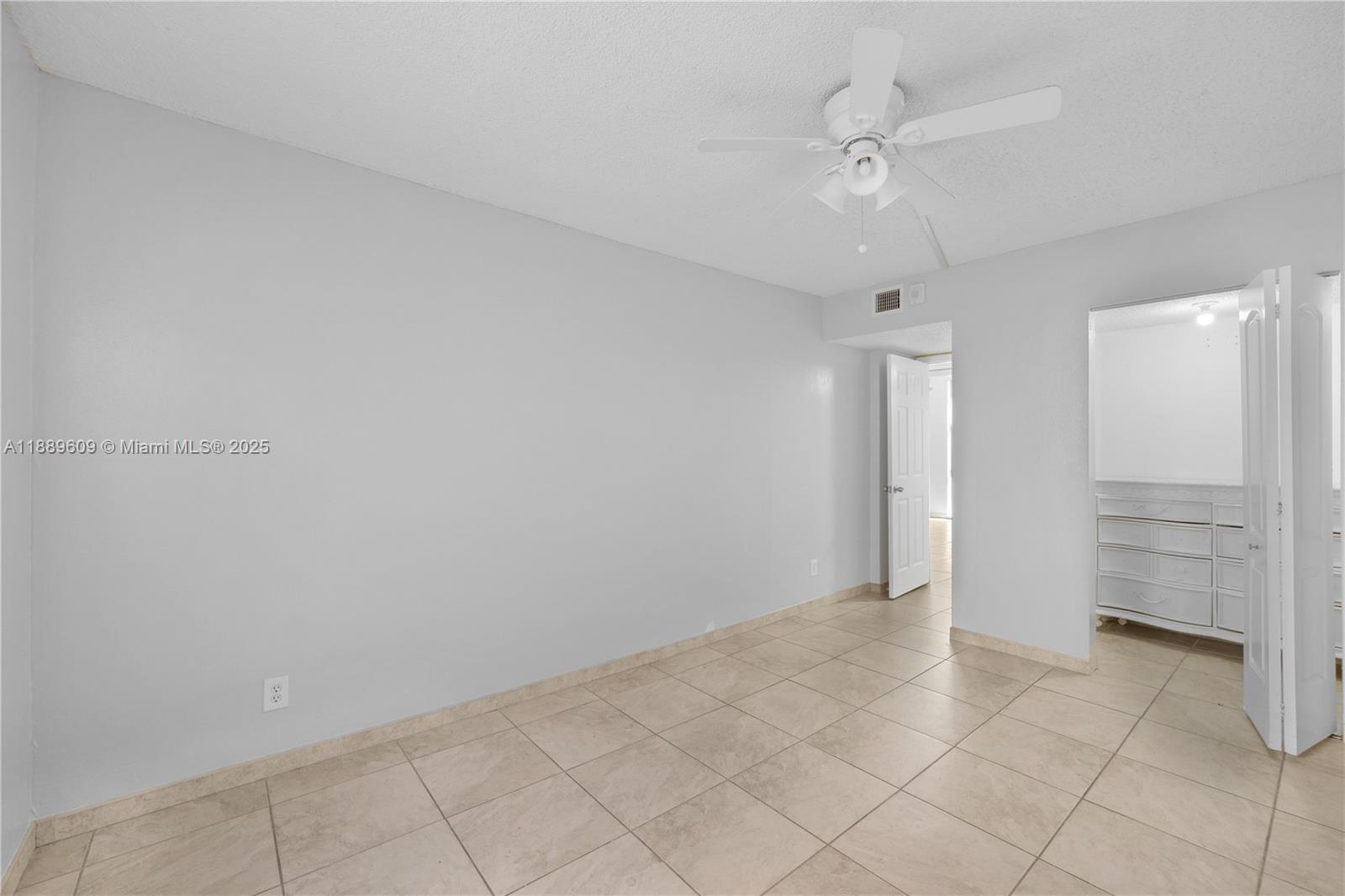 CASA DEL SOL CONDO - Residential