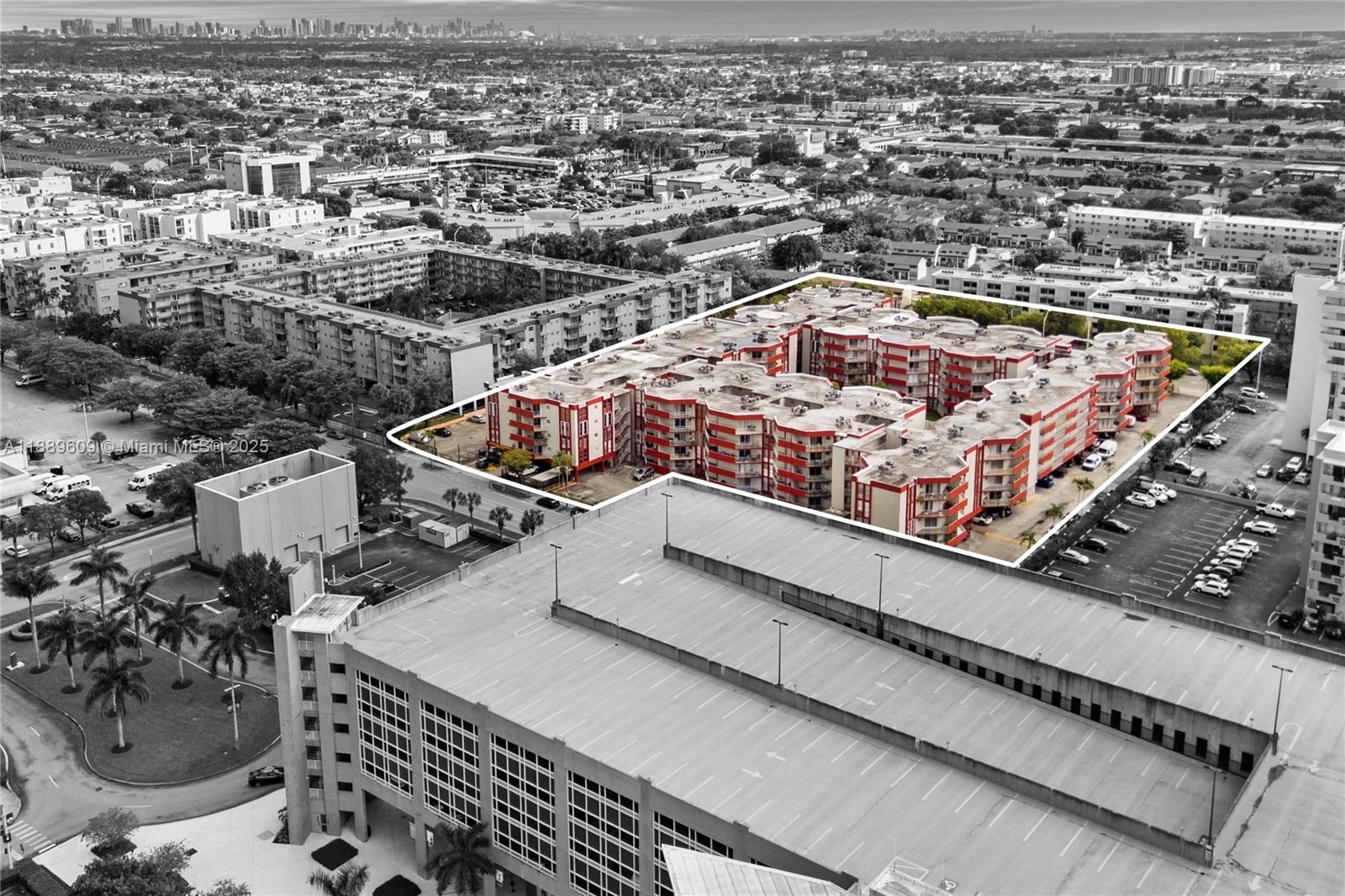CASA DEL SOL CONDO - Residential