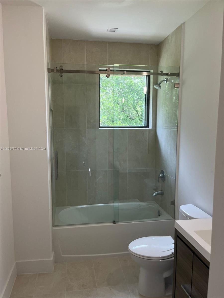 Oaks Place Townhomes - Residential Lease