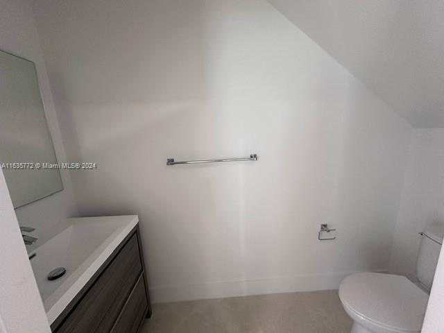 Oaks Place Townhomes - Residential Lease