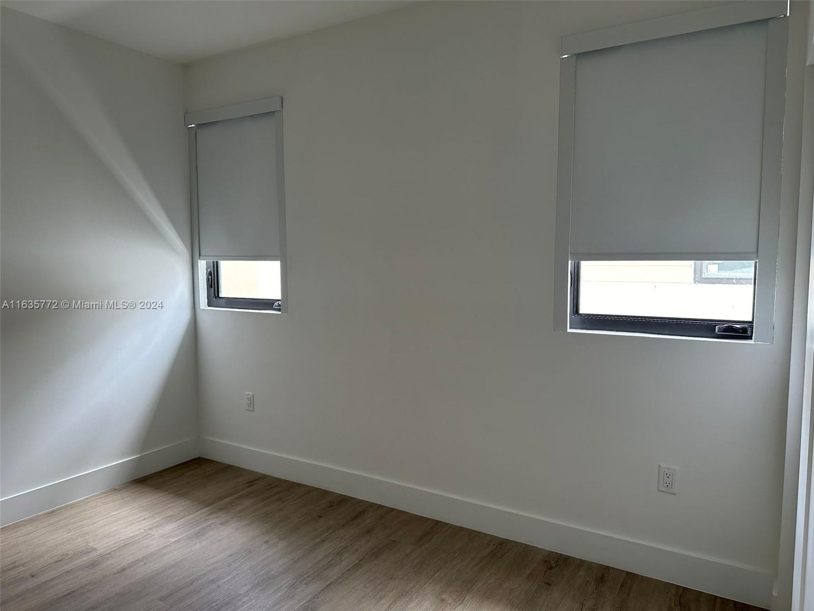 Oaks Place Townhomes - Residential Lease