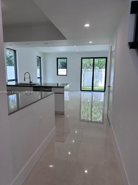 Oaks Place Townhomes - Residential Lease
