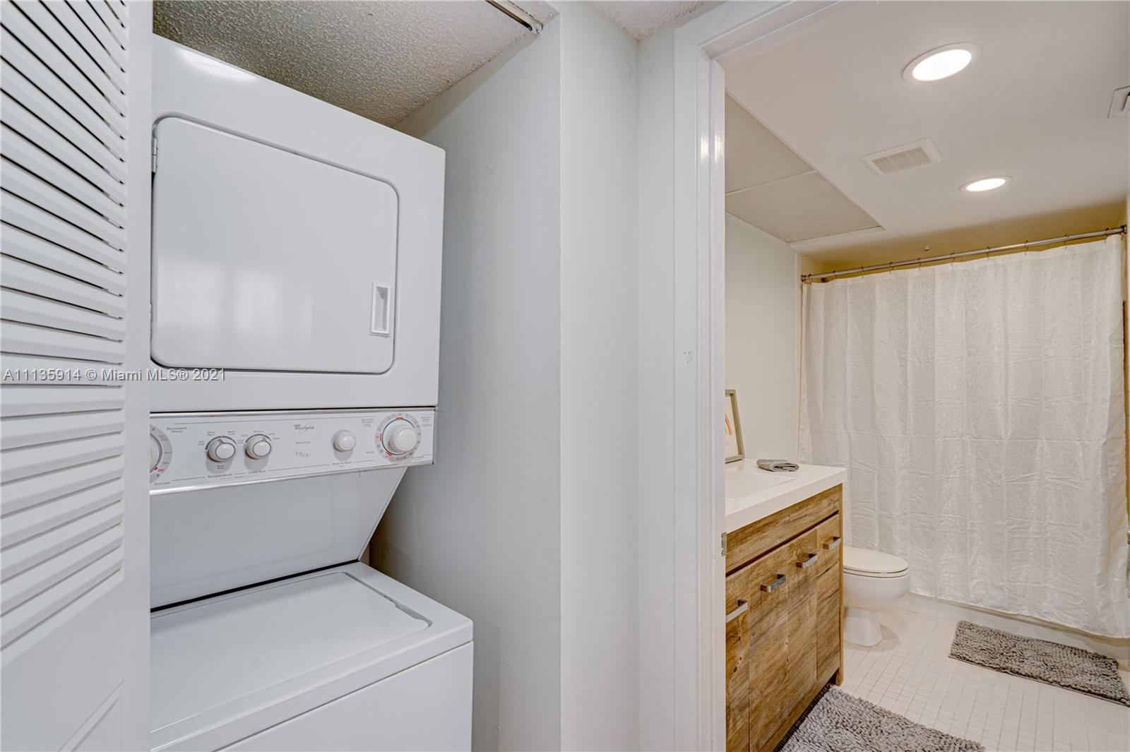 BUCKINGHAM EAST AT CENTUR - Residential