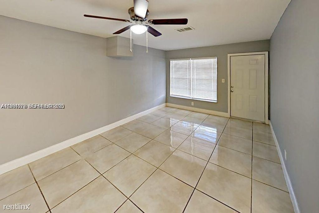 Photo of 1107 SW 22nd Ter, Fort Lauderdale, FL 33312 (MLS # A11961129)