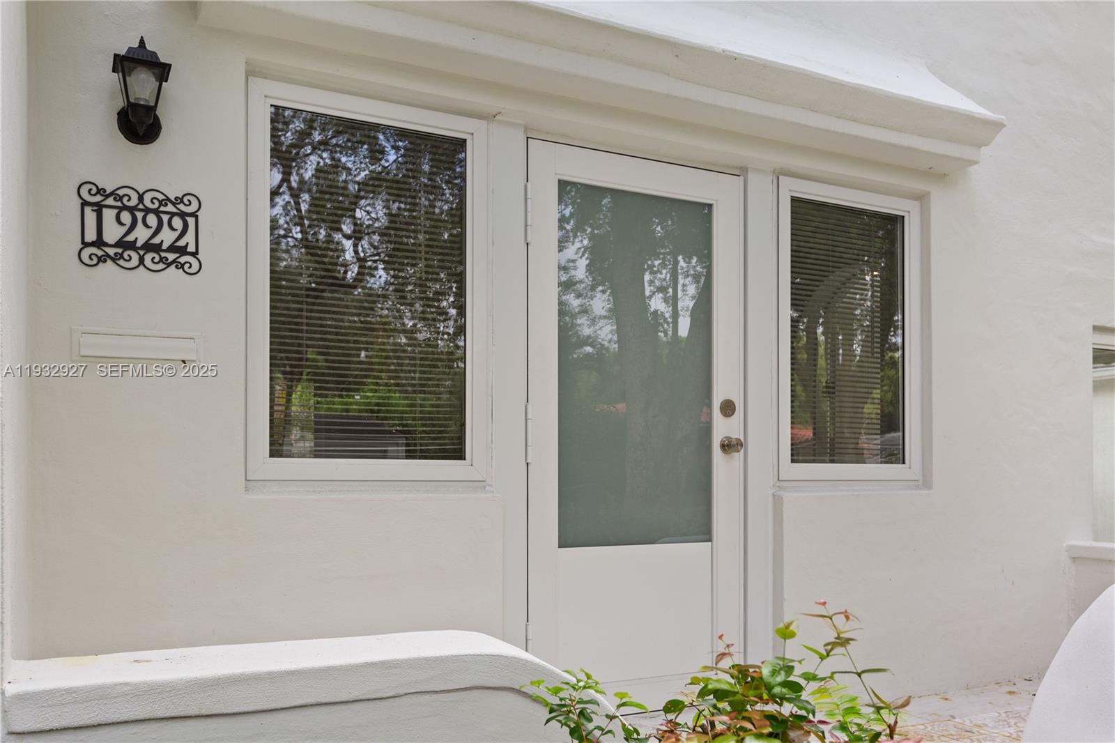 CORAL GABLES GRANADA SEC - Residential Lease