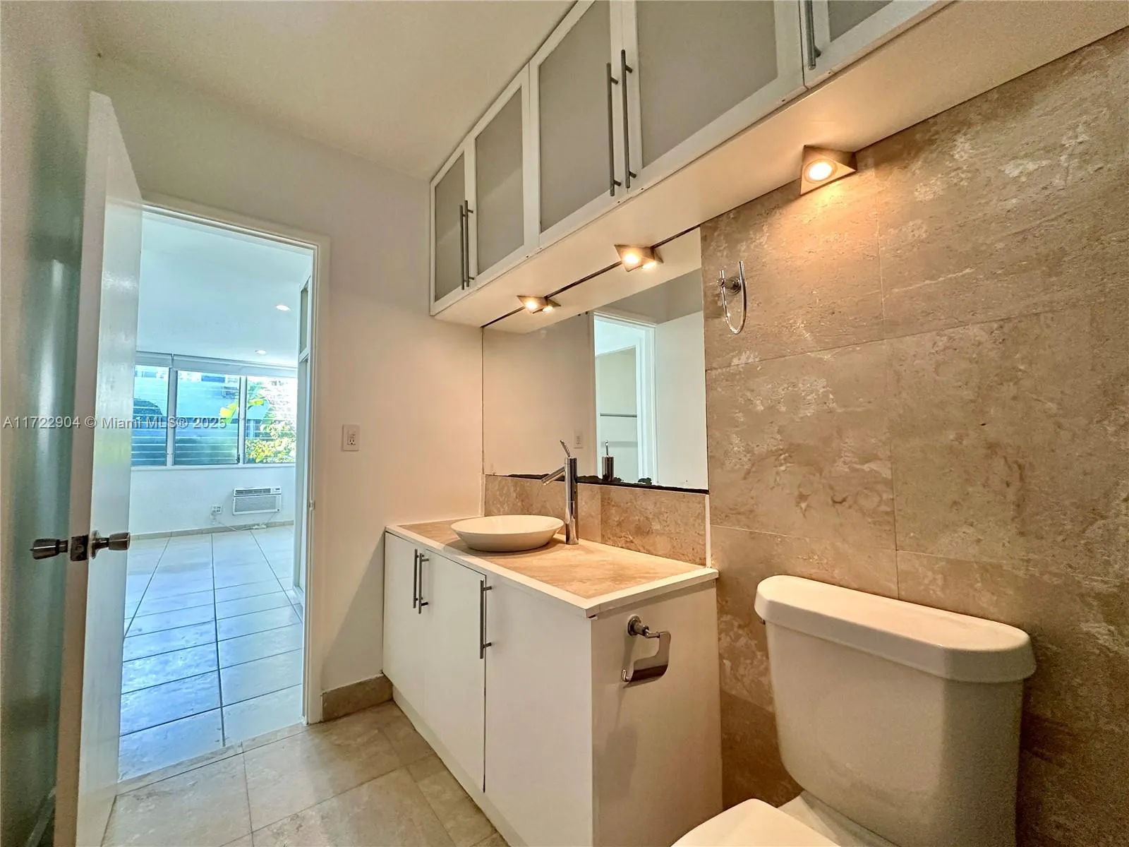 Bay Harbor Islands, Florida 33154, United States, 1 Bedroom Bedrooms, ,1 BathroomBathrooms,Residential,Pending,19150